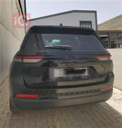 جیپ گراند شیرۆکی